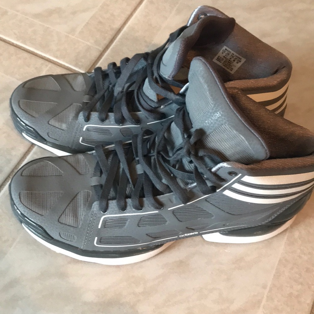 Barely used adidas basketball shoes